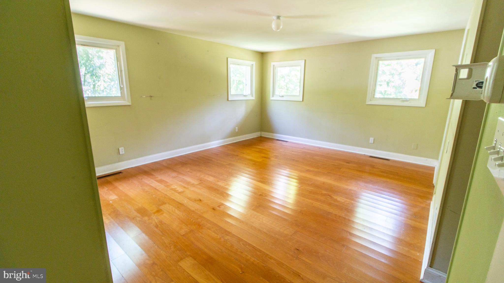 425 Hidden River Road Narberth, PA 19072 - Photo 12 of 52