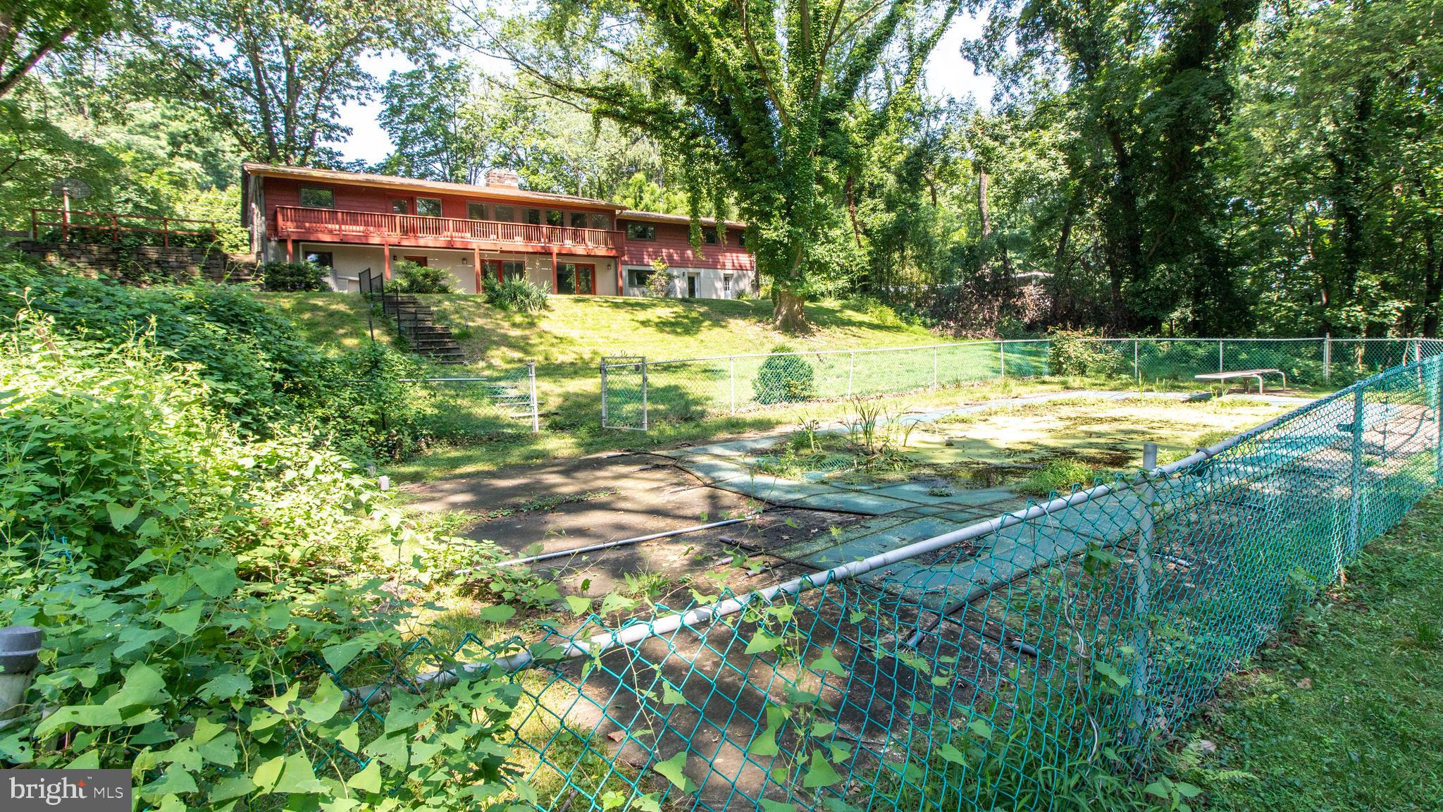 425 Hidden River Road Narberth, PA 19072 - Photo 8 of 52