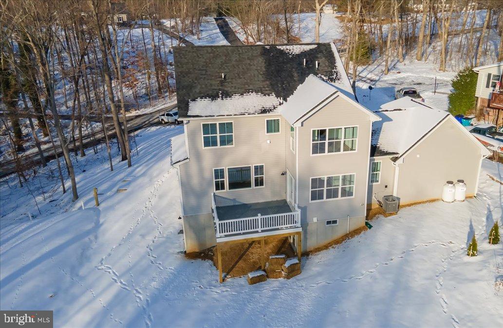 13935 Harrisville Road Mount Airy, MD 21771 - Photo 60 of 73 a view of a white house with large windows