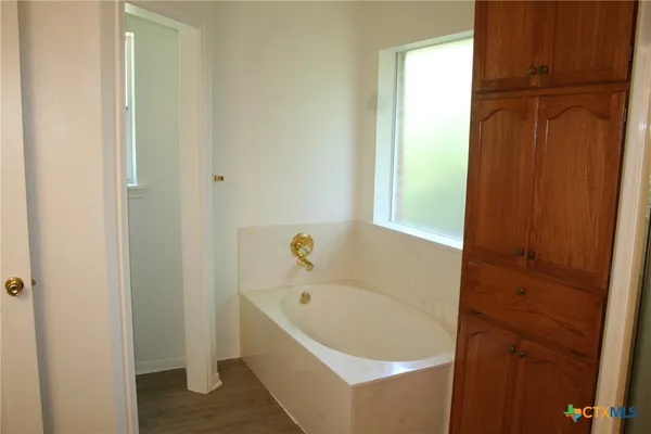 $279,900 | 2109 Southport Drive, Killeen, TX 76542