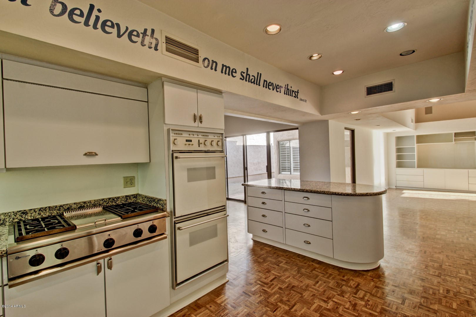4448 East Camelback Road, Unit 11 Phoenix, AZ 85018 - Photo 55 of 98 Camelback #11 (65)