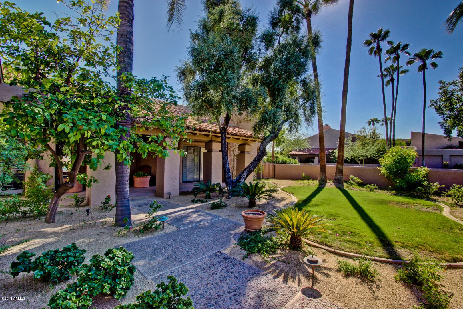 4448 East Camelback Road, Unit 11 Phoenix, AZ 85018 - Photo 7 of 98 Camelback #11 (12)