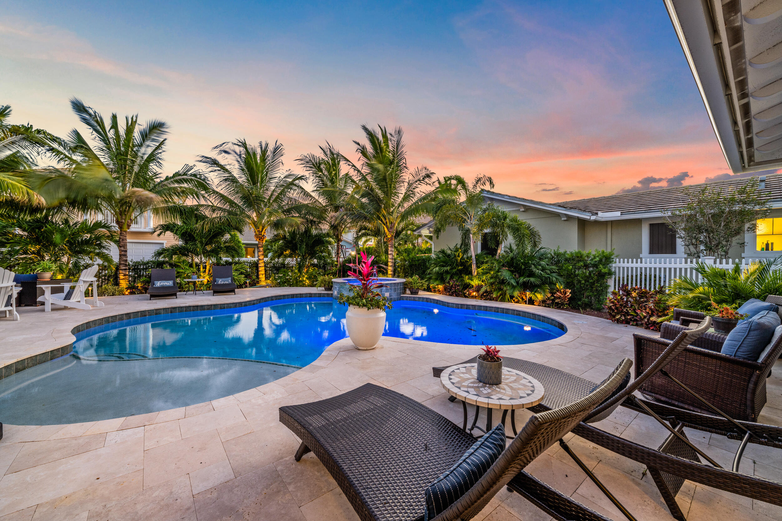 1342 Community Drive Jupiter, FL 33458 - Photo 33 of 34 Pool