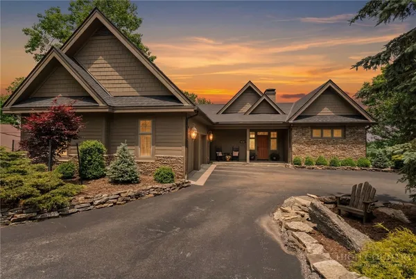 $2,300,000 | 132 Grassy Gap Loop Road, Beech Mountain, NC 28604