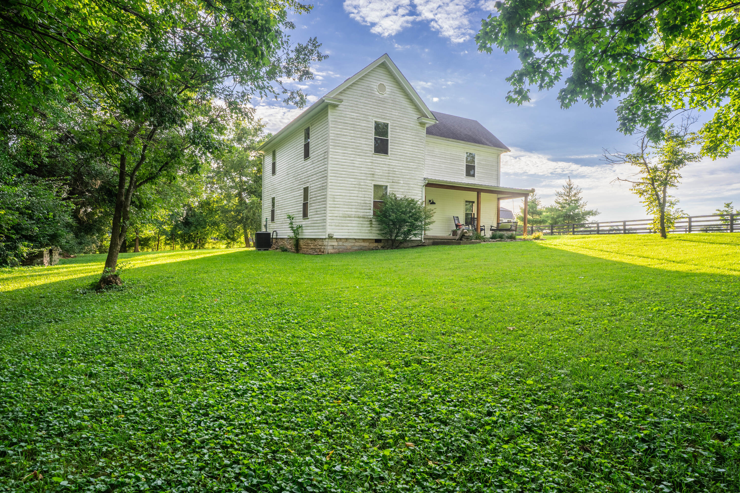 371 Shadrick Ferry Road Frankfort, KY 40601 - Photo 3 of 48 DSC08487-HDR