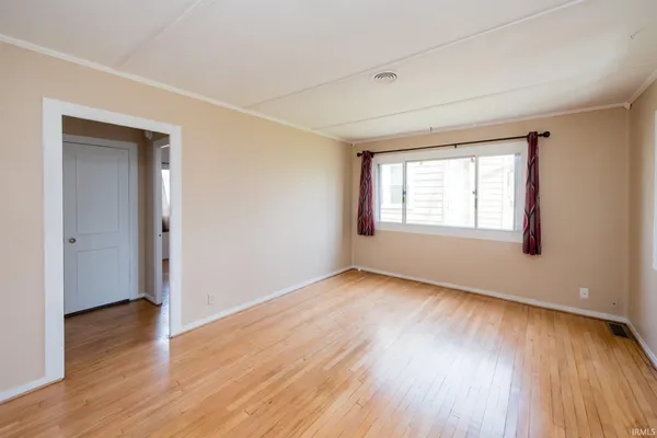 $1,050 | 2307 Kenwood Avenue, Fort Wayne, IN 46805