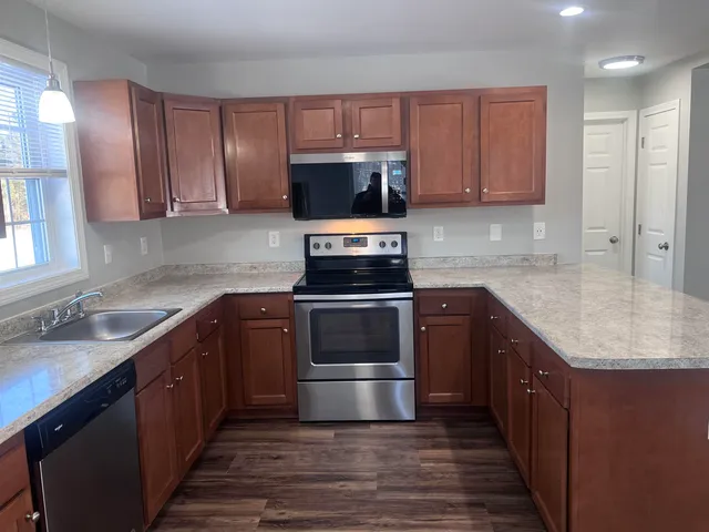 $364,900 | 4 A Red Oak Way, Boscawen, NH 03303