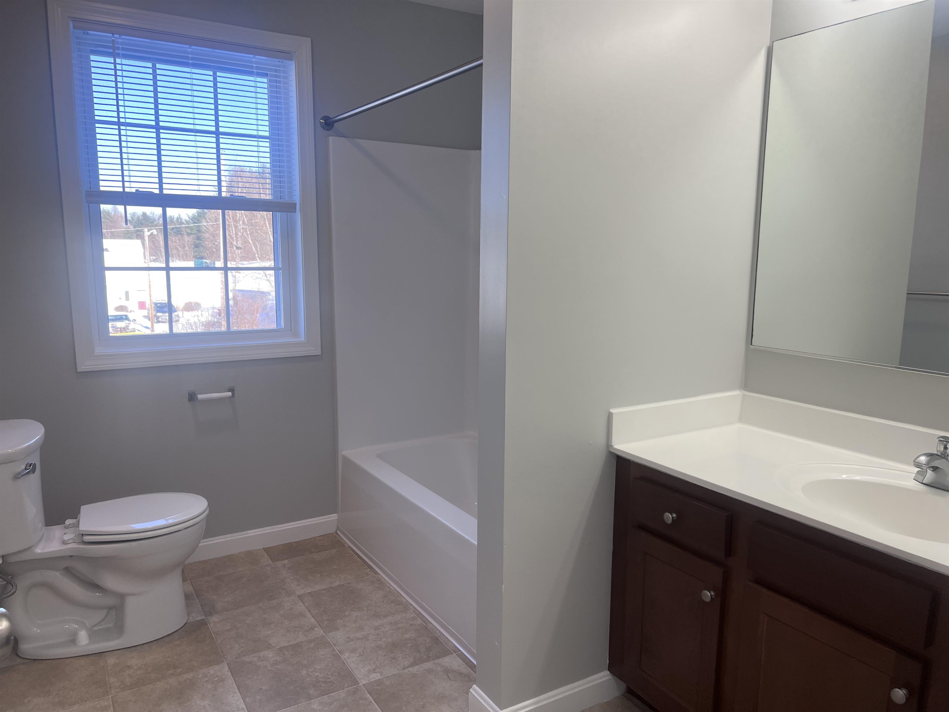 4 A Red Oak Way Boscawen, NH 03303 - Photo 18 of 33