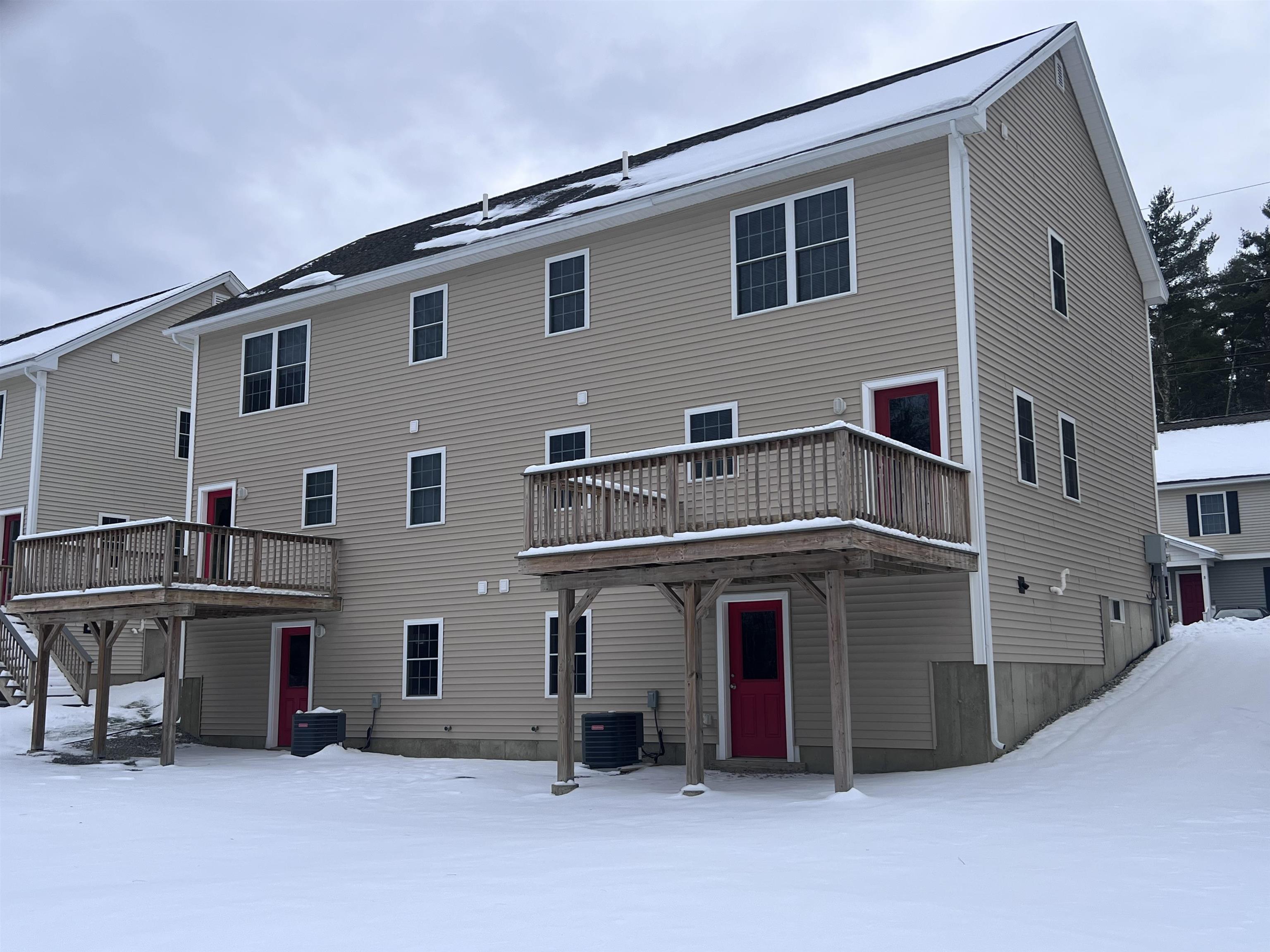 4 A Red Oak Way Boscawen, NH 03303 - Photo 8 of 33