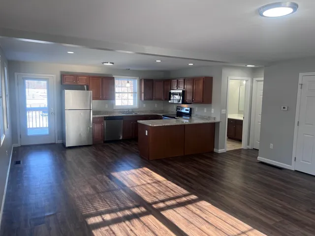 $364,900 | 4 A Red Oak Way, Boscawen, NH 03303