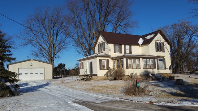 29989 Lukens Road Sycamore, IL 60178 - Photo 2 of 11