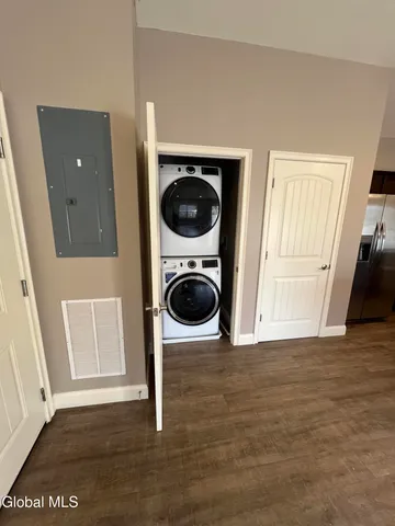 $2,450 | 48 Bavarian Way, Unit 97, Altamont, NY 12009