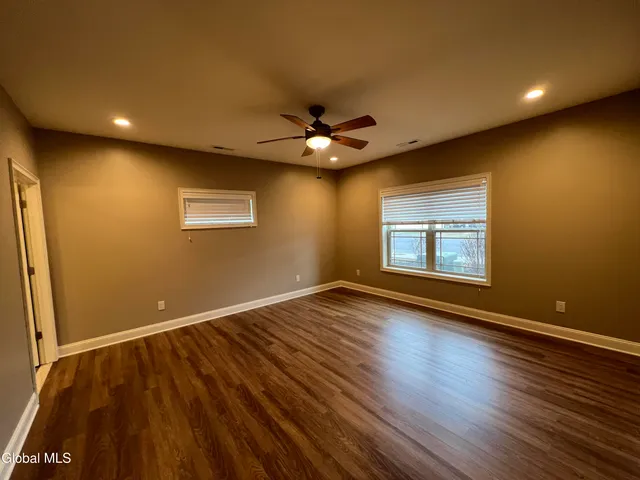 $2,450 | 48 Bavarian Way, Unit 97, Altamont, NY 12009