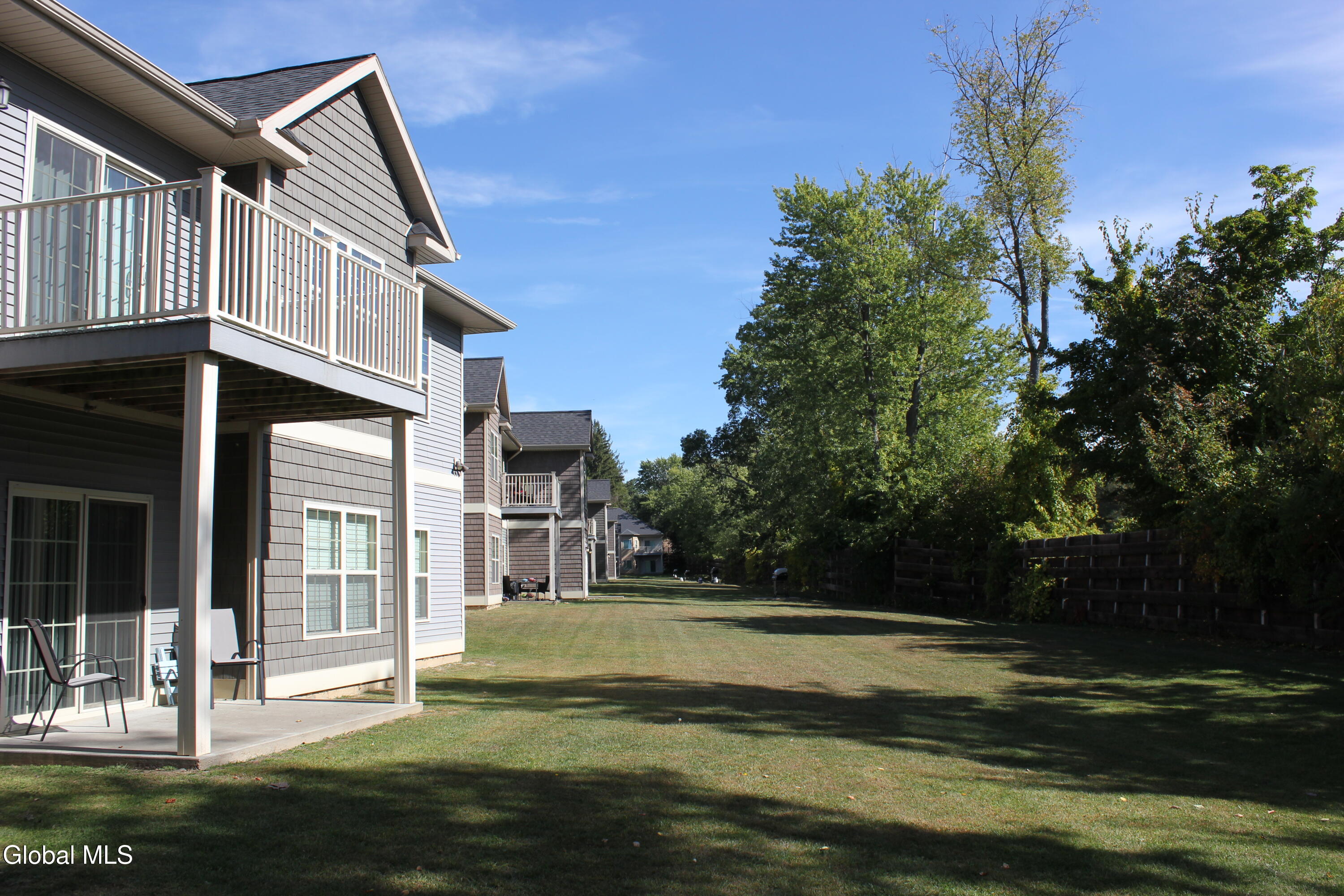 48 Bavarian Way, Unit 97 Altamont, NY 12009 - Photo 36 of 57 Back yards