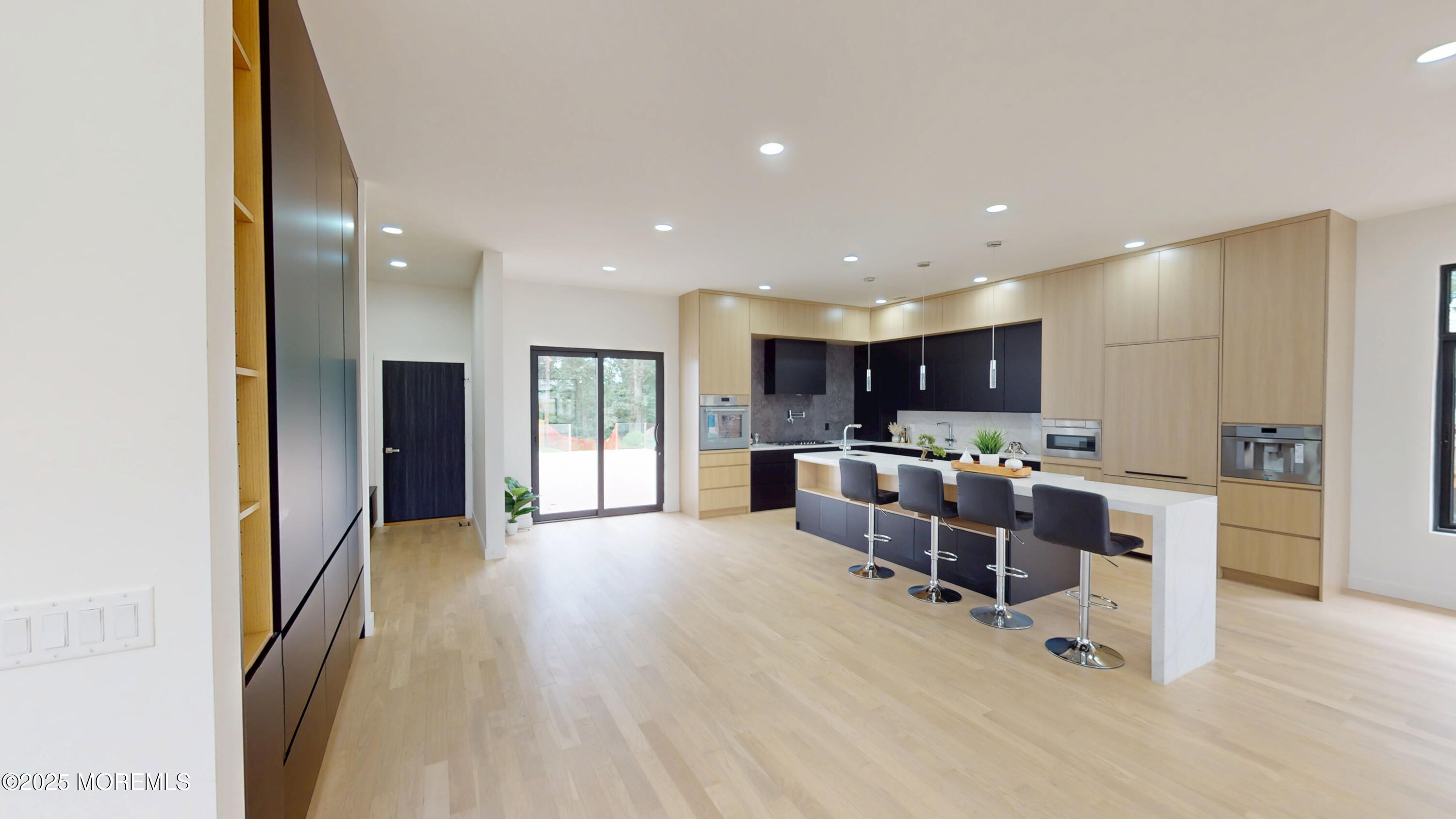 93 Buckley Road Marlboro, NJ 07746 - Photo 25 of 76 08212025_102511