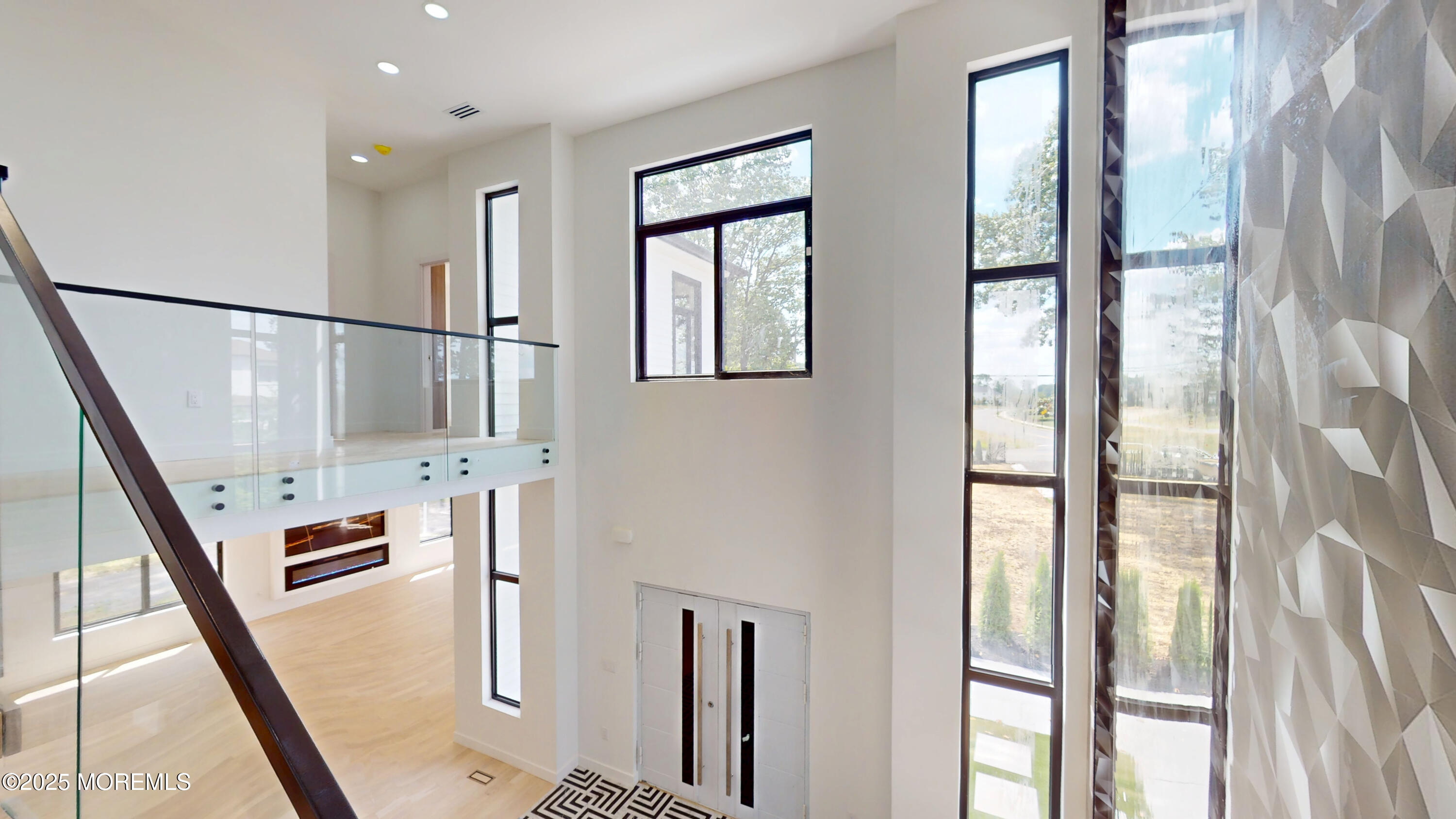 93 Buckley Road Marlboro, NJ 07746 - Photo 4 of 76 08212025_102733