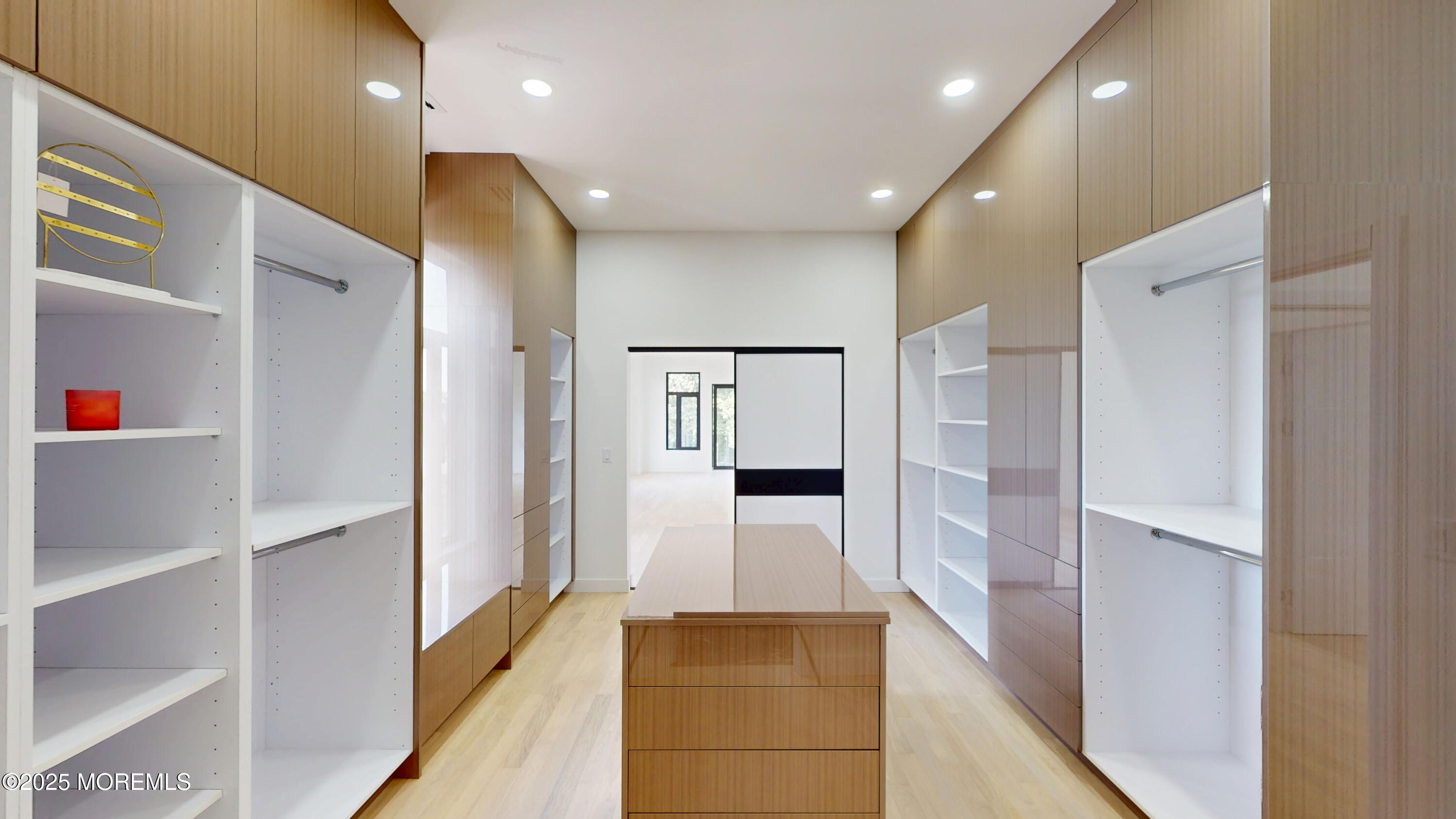 93 Buckley Road Marlboro, NJ 07746 - Photo 44 of 76 08212025_103311