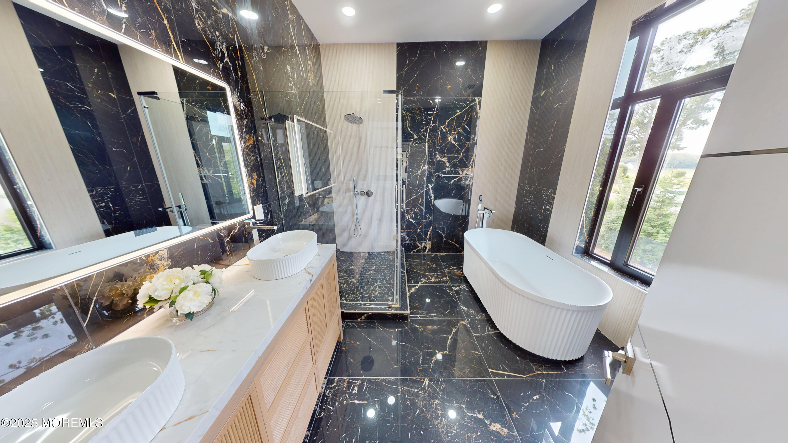 93 Buckley Road Marlboro, NJ 07746 - Photo 48 of 76 08212025_103424