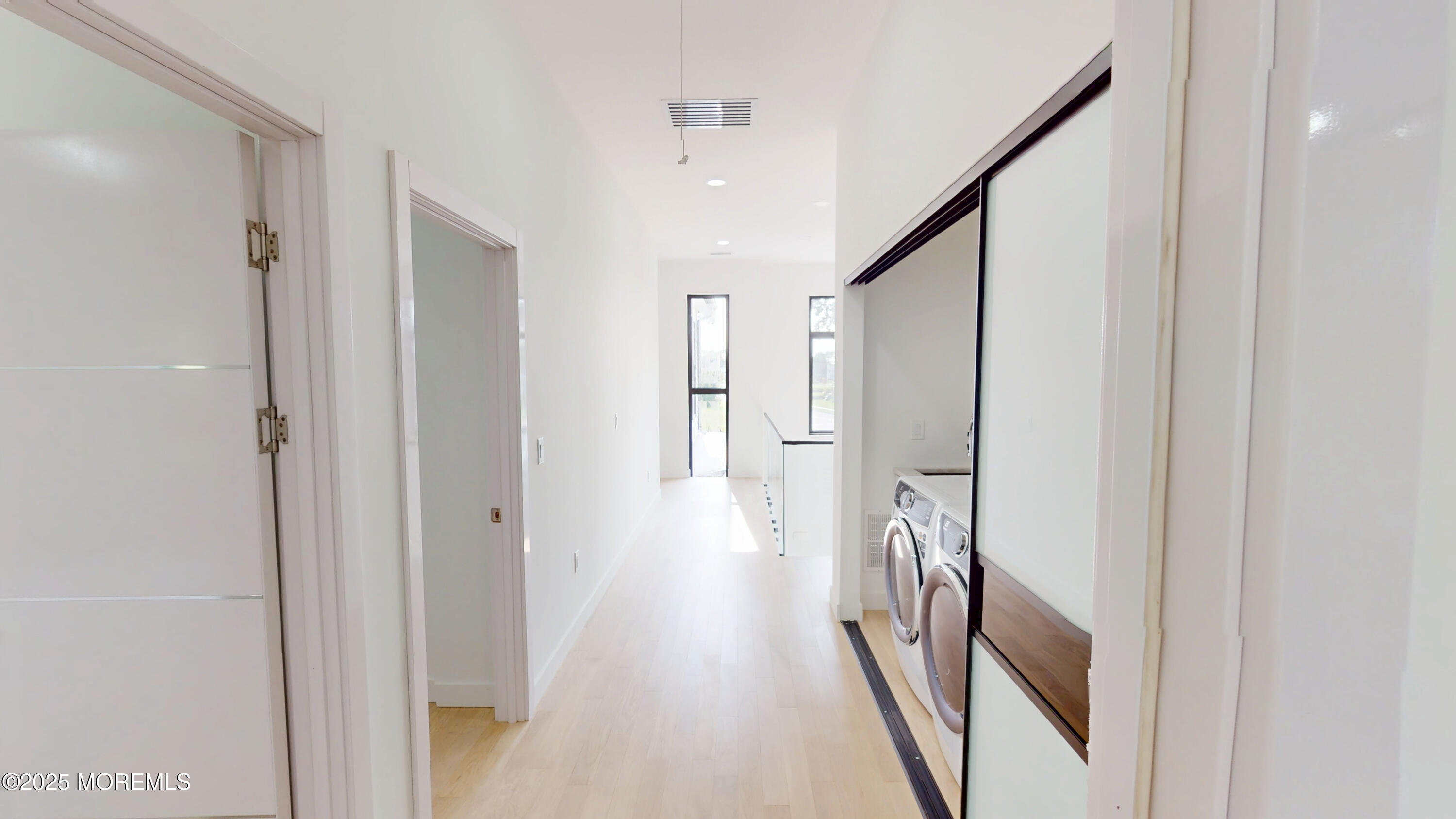 93 Buckley Road Marlboro, NJ 07746 - Photo 6 of 76 08292025_121209