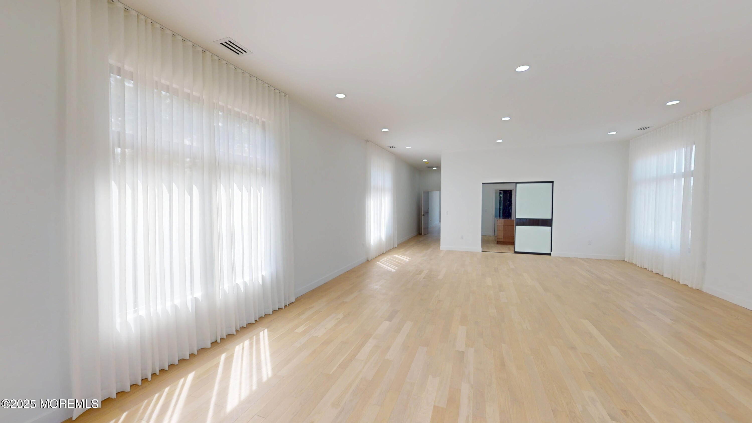 93 Buckley Road Marlboro, NJ 07746 - Photo 71 of 76 09032025_081406