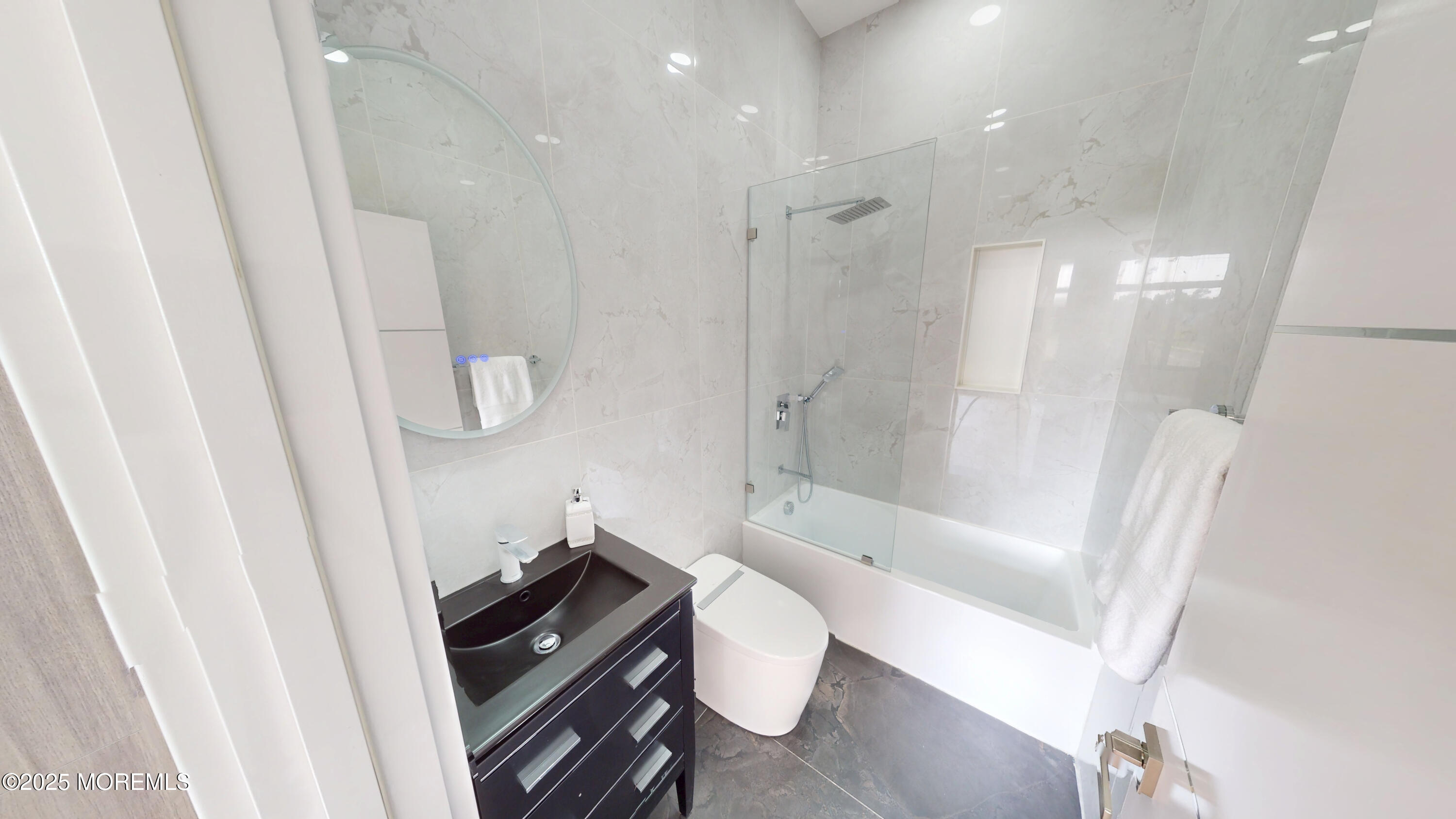 93 Buckley Road Marlboro, NJ 07746 - Photo 9 of 76 08212025_102853