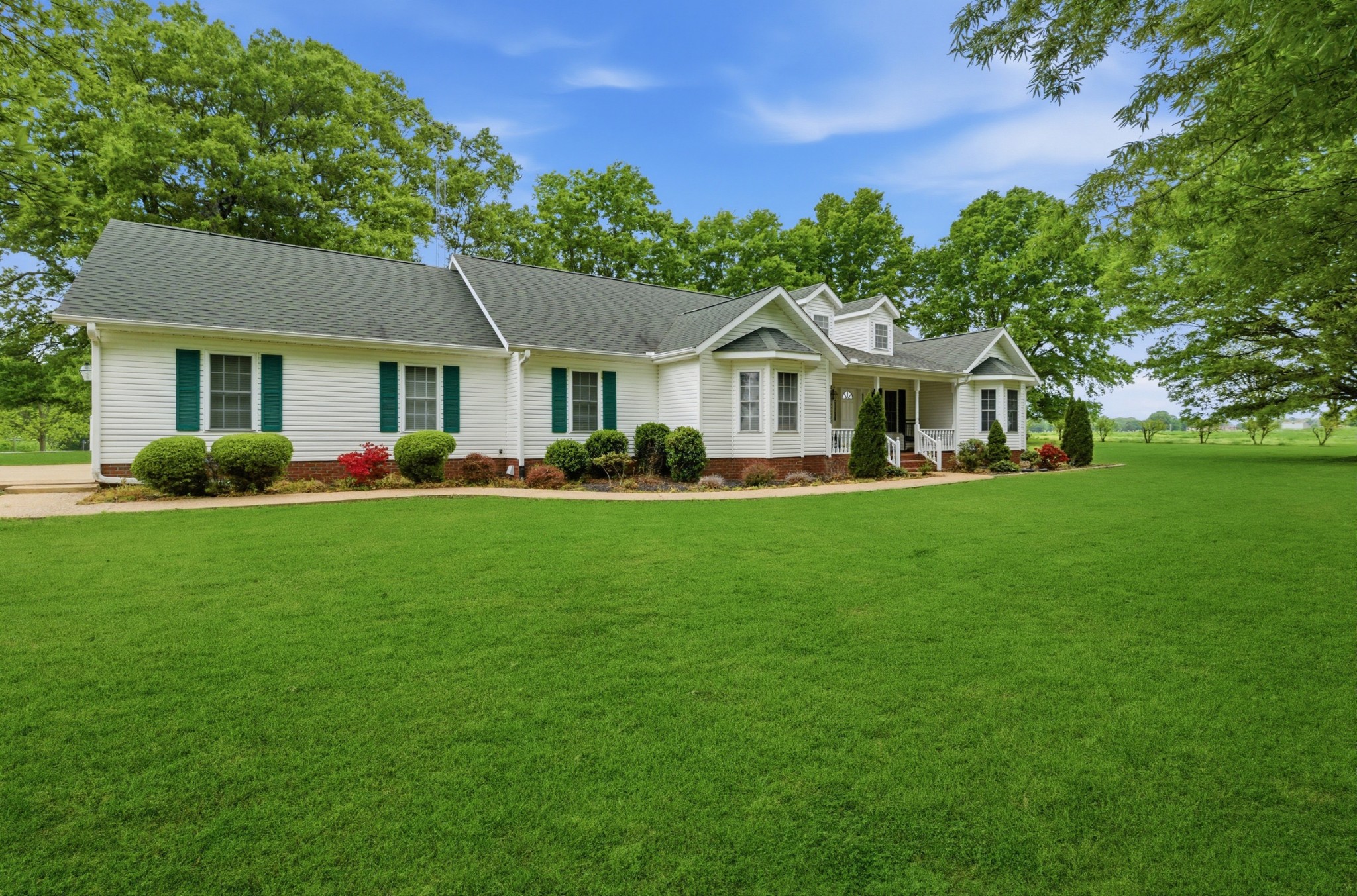 237 Luck Madden Road Trenton, TN 38382 - Photo 2 of 34