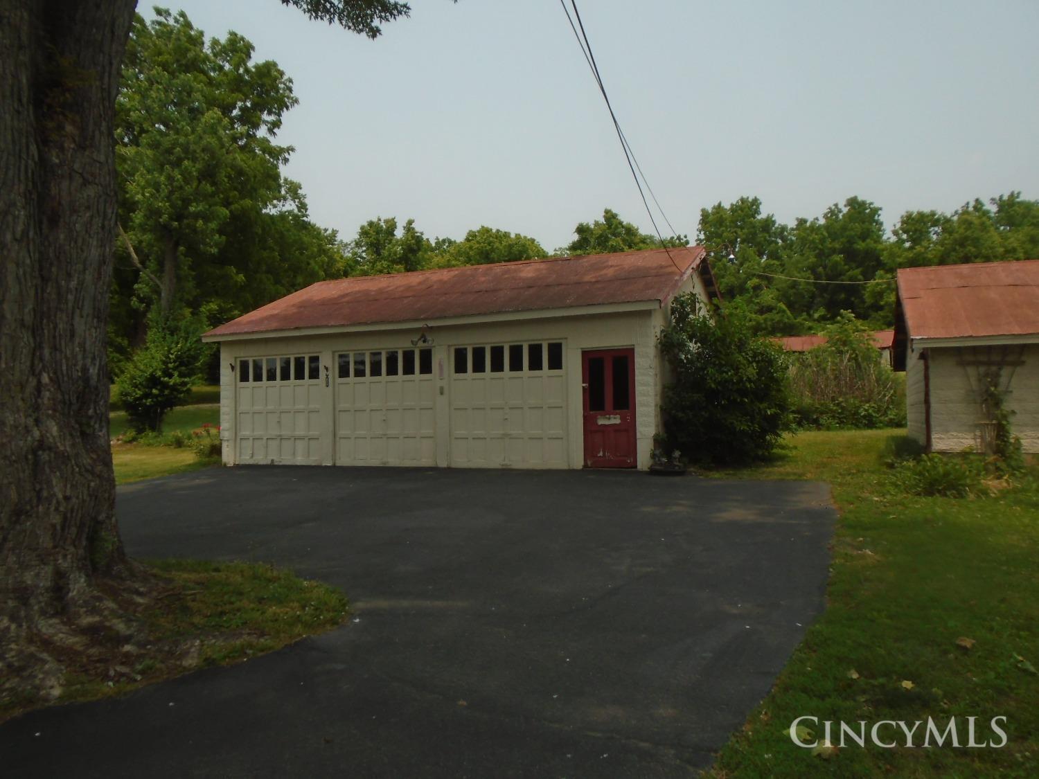 2350 Hamilton Middletown Road Hamilton, OH 45011 - Photo 6 of 31 Gallery Image 6