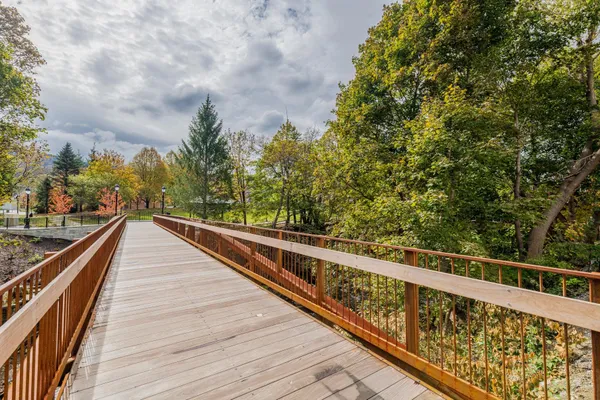 $645,000 | 4928 Main Street, Unit 2, Manchester, VT 05255