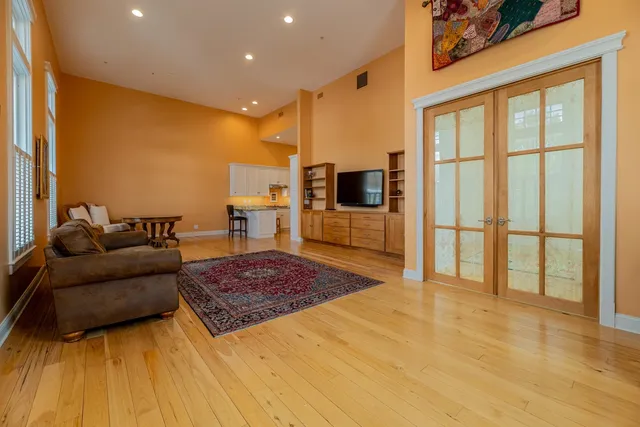 $675,000 | 4928 Main Street, Unit 2, Manchester, VT 05255