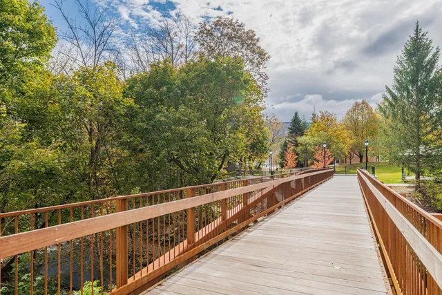 $675,000 | 4928 Main Street, Unit 2, Manchester, VT 05255