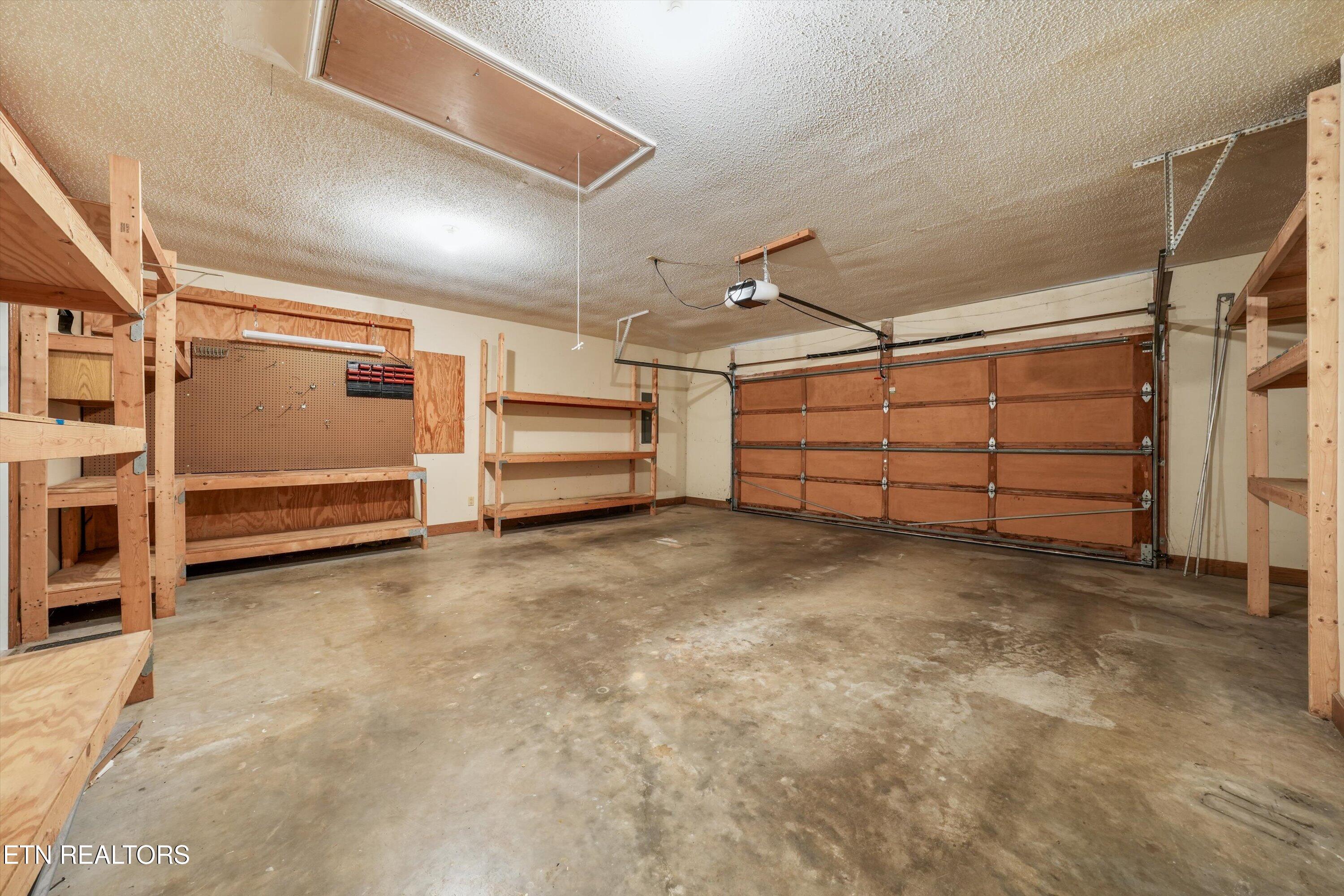 115 Graceland Road Oak Ridge, TN 37830 - Photo 19 of 51 20-115 Graceland Rd 11