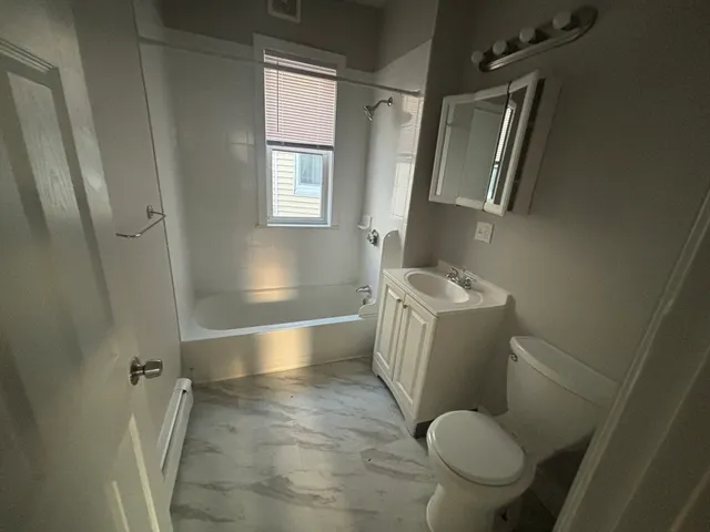 $3,750 | 139 Bowdoin Street, Unit 3, Boston, MA 02122