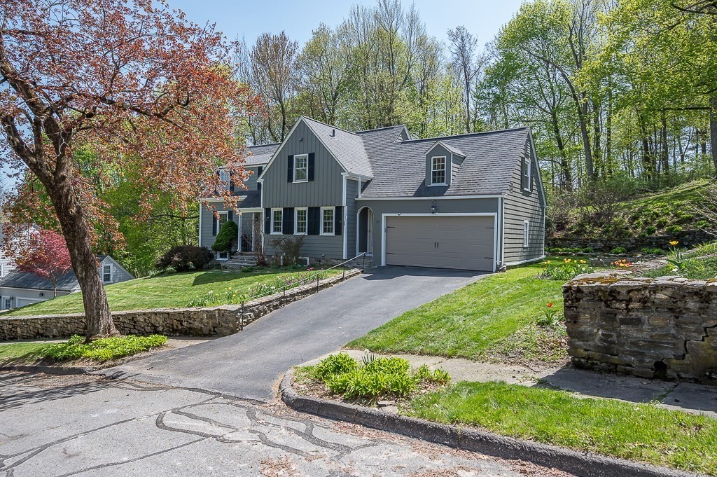 31 Otsego Road Worcester, MA 01609 - Photo 1 of 42 Gallery Image 1