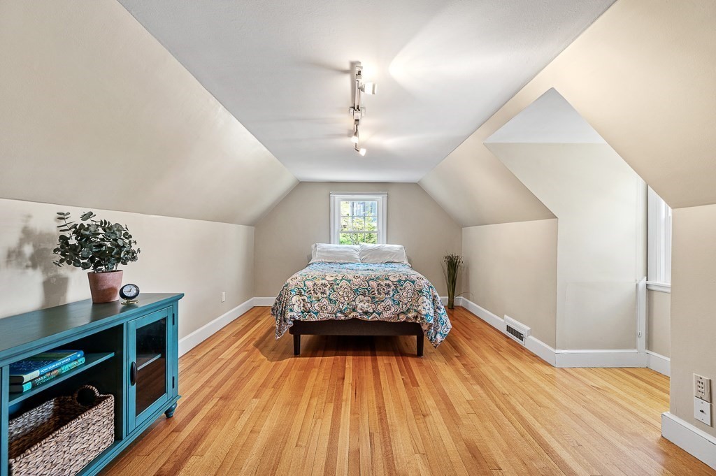 31 Otsego Road Worcester, MA 01609 - Photo 26 of 42 Gallery Image 26