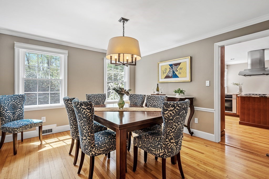 31 Otsego Road Worcester, MA 01609 - Photo 9 of 42 Gallery Image 9