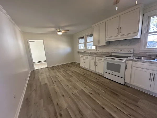 $2,195 | 115 Gates Drive, Hendersonville, TN 37075
