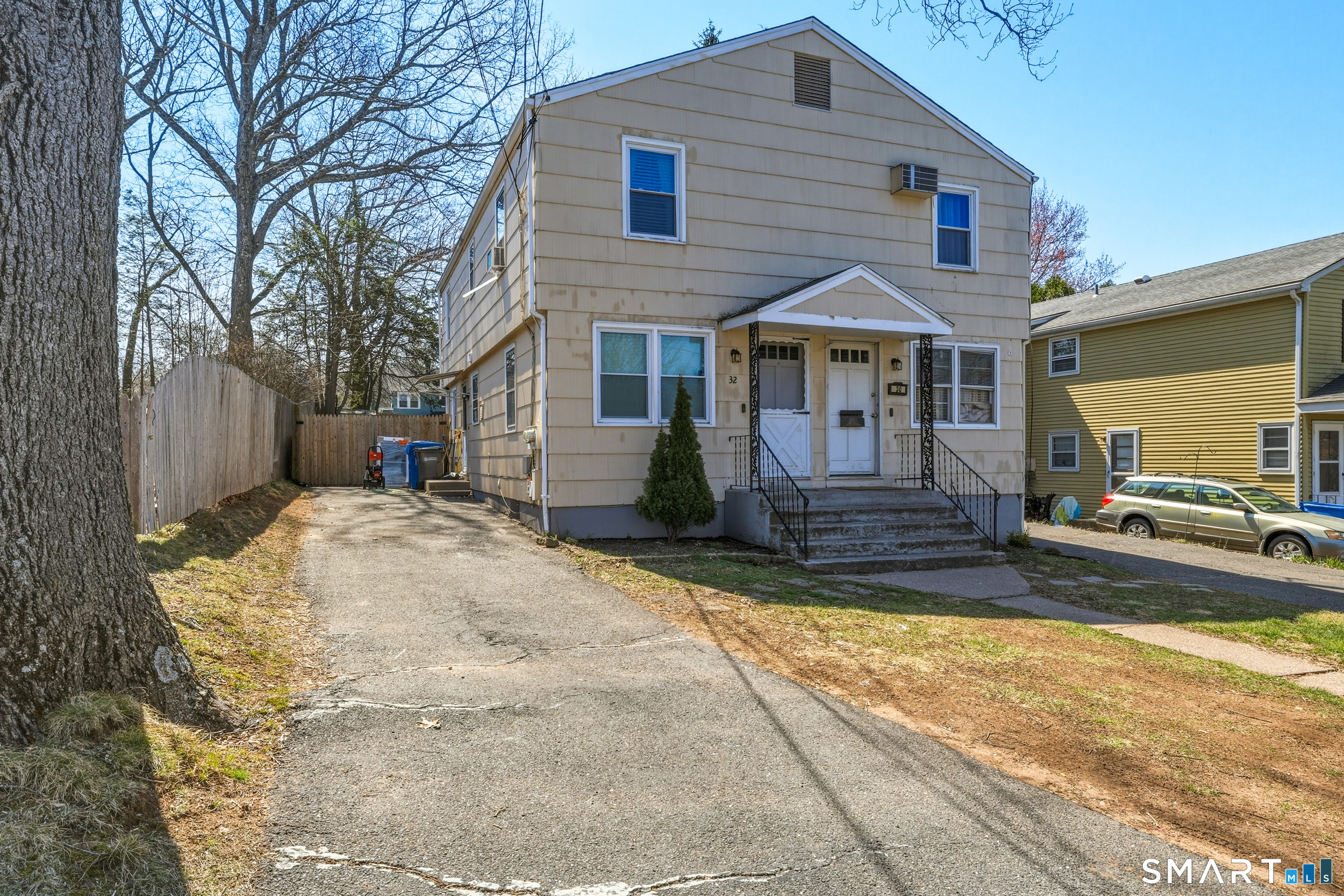 30 Lyndale Street Manchester, CT 06040 - Photo 2 of 37 a view of a house with a yard