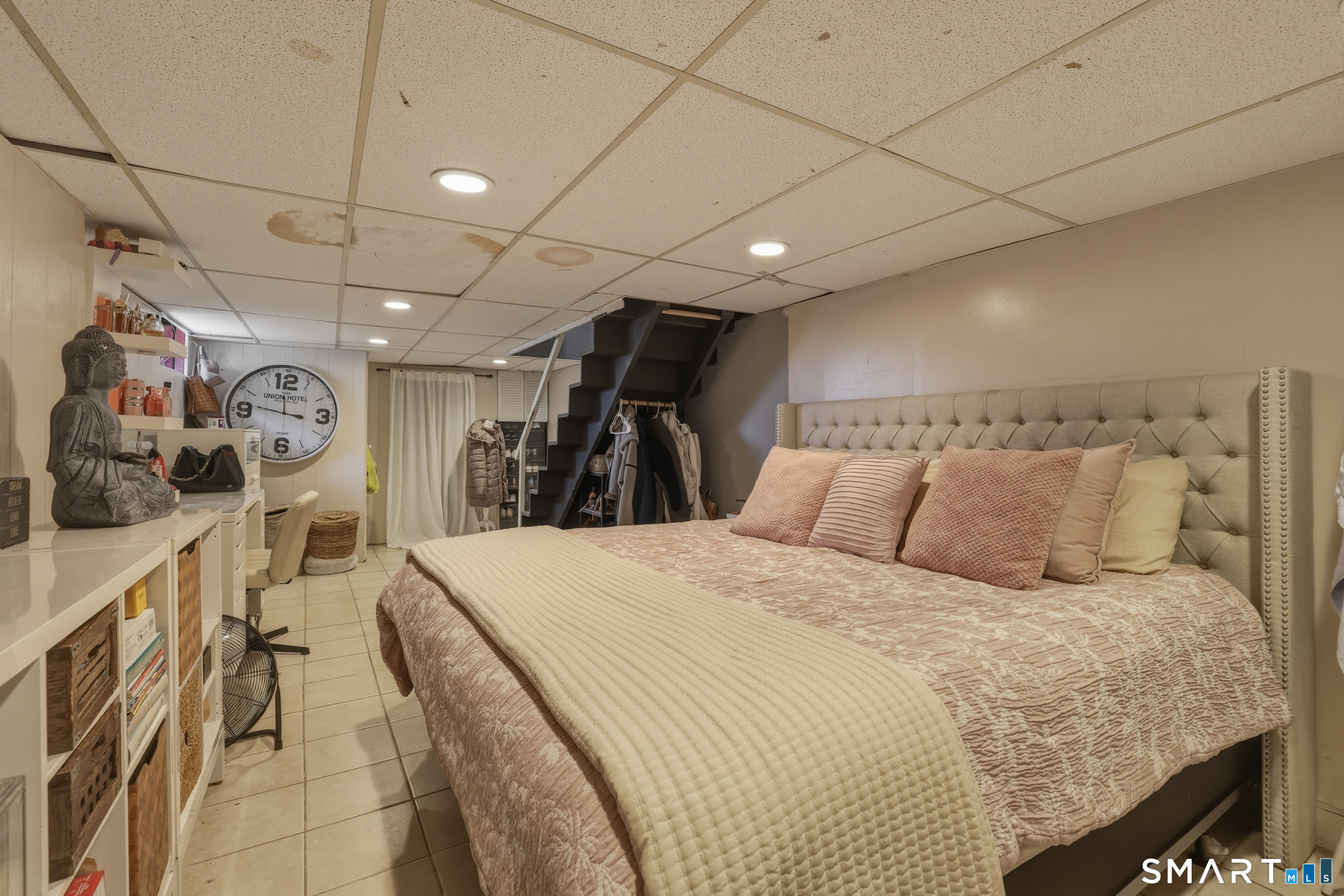 30 Lyndale Street Manchester, CT 06040 - Photo 27 of 37 a bed room with a bed and a walk in closet