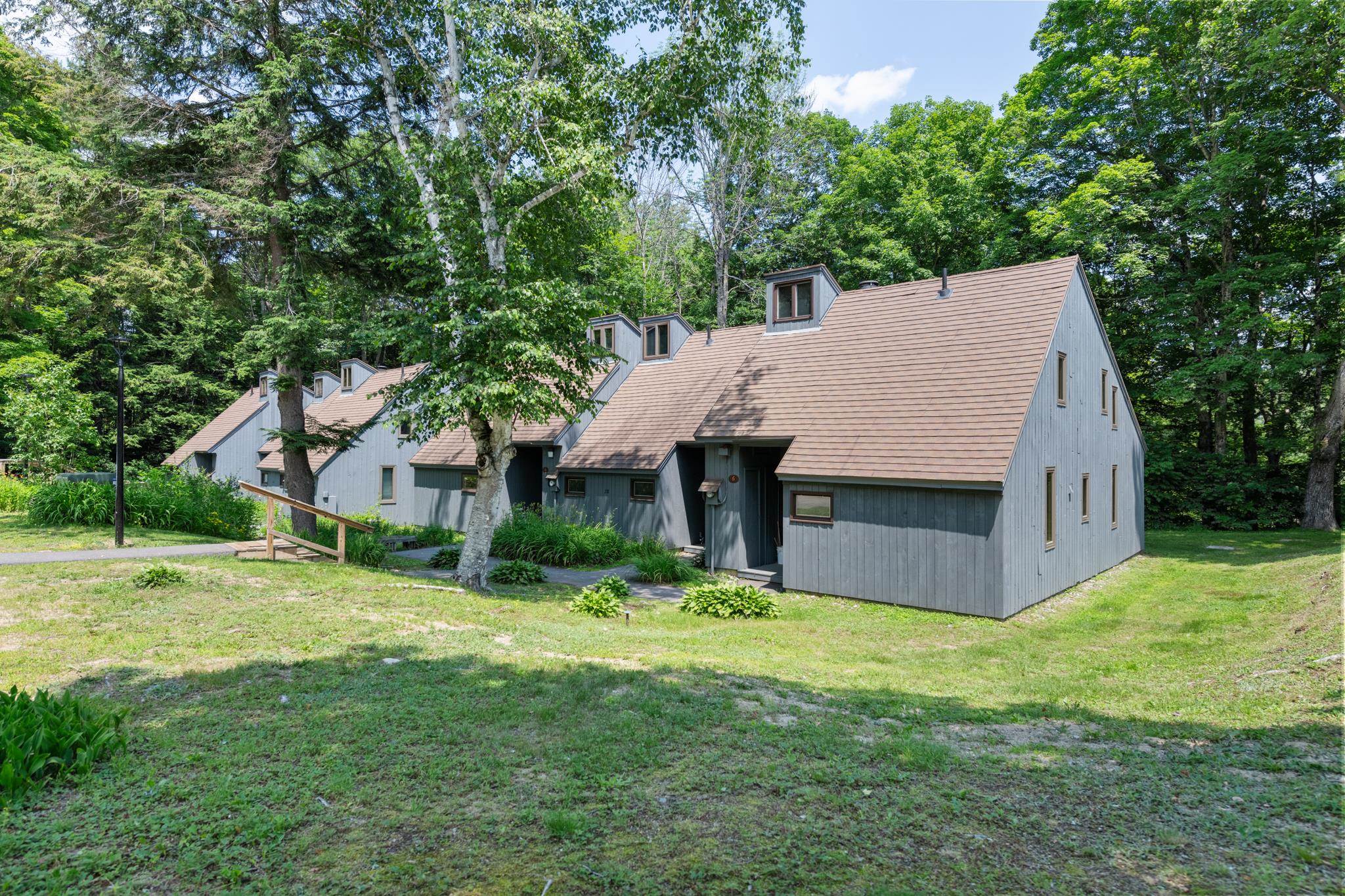 28 Tripplewood Road, Unit 5 Campton, NH 03223 - Photo 4 of 31