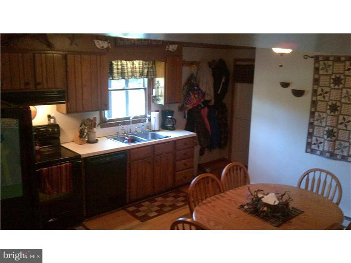 868 Glen Run Road Atglen, PA 19310 - Photo 8 of 16