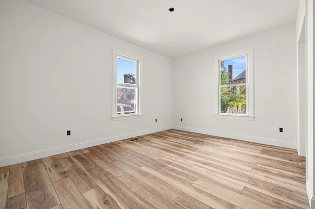 a view of empty room with window