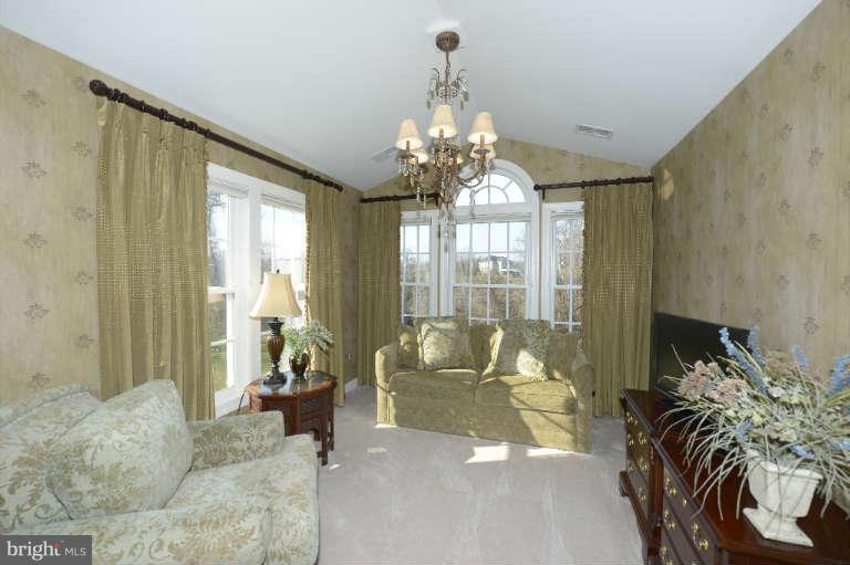 2502 Sapling Ridge Lane Brookeville, MD 20833 - Photo 13 of 30 Bedroom (Master) Sitting Room