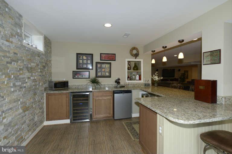 2502 Sapling Ridge Lane Brookeville, MD 20833 - Photo 23 of 30 Wet Bar