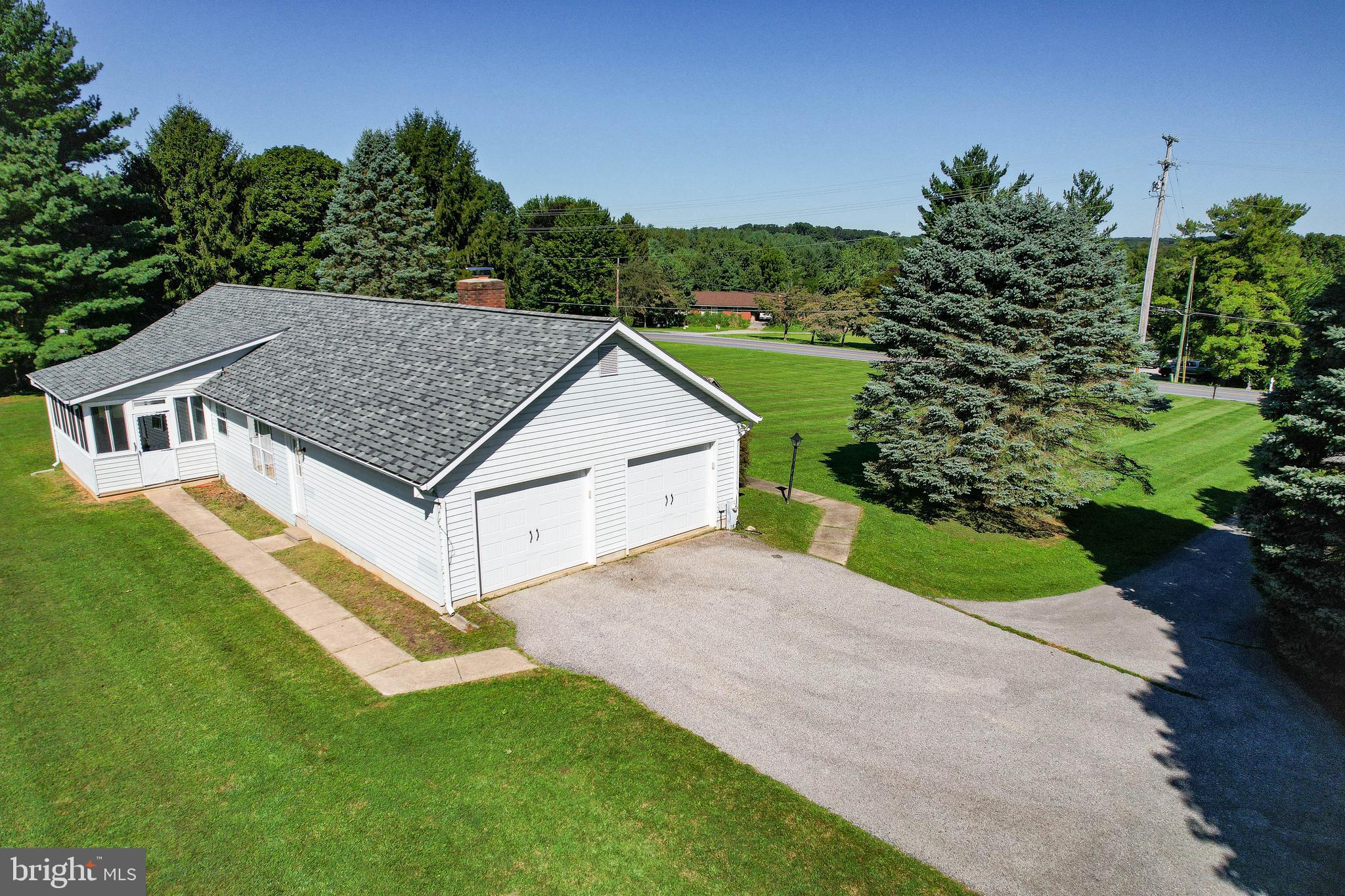 4709 Mt Carmel Road Hampstead, MD 21074 - Photo 43 of 44 an aerial view of a house