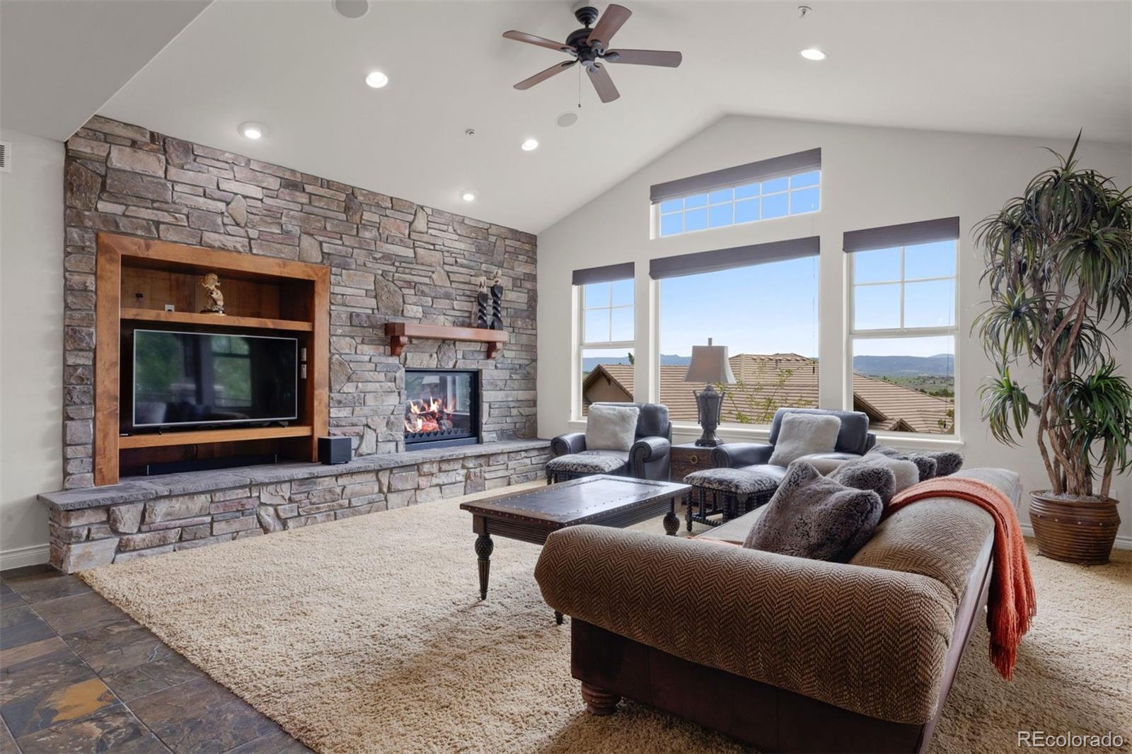 4366 Chateau Ridge Lane Castle Rock, CO 80108 - Photo 15 of 50 Gallery Image 15