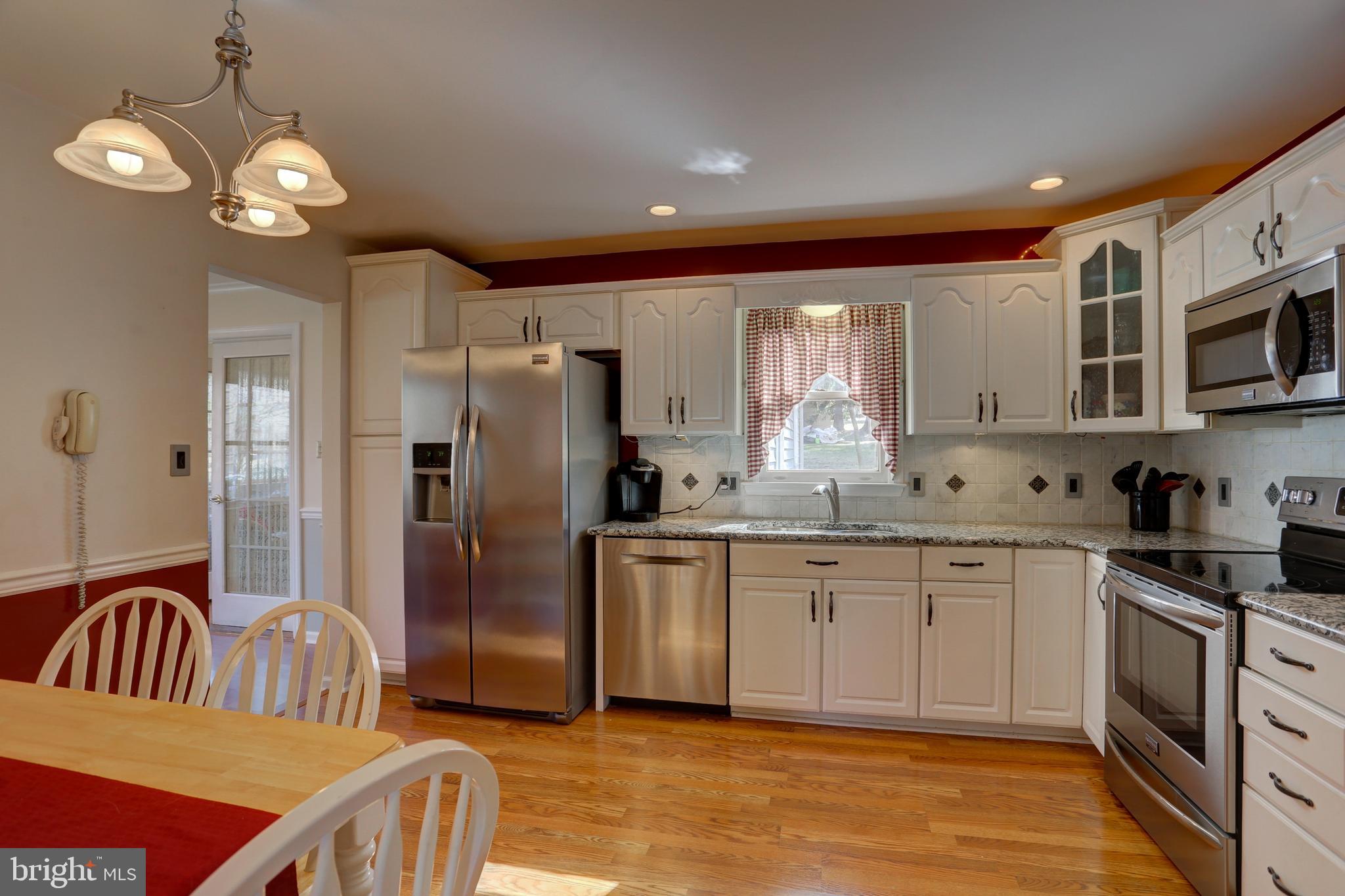 1820 Brubaker Run Road Lancaster, PA 17603 - Photo 21 of 42 Remodeled Kitchen:SS Appliances/Hardwood Floors