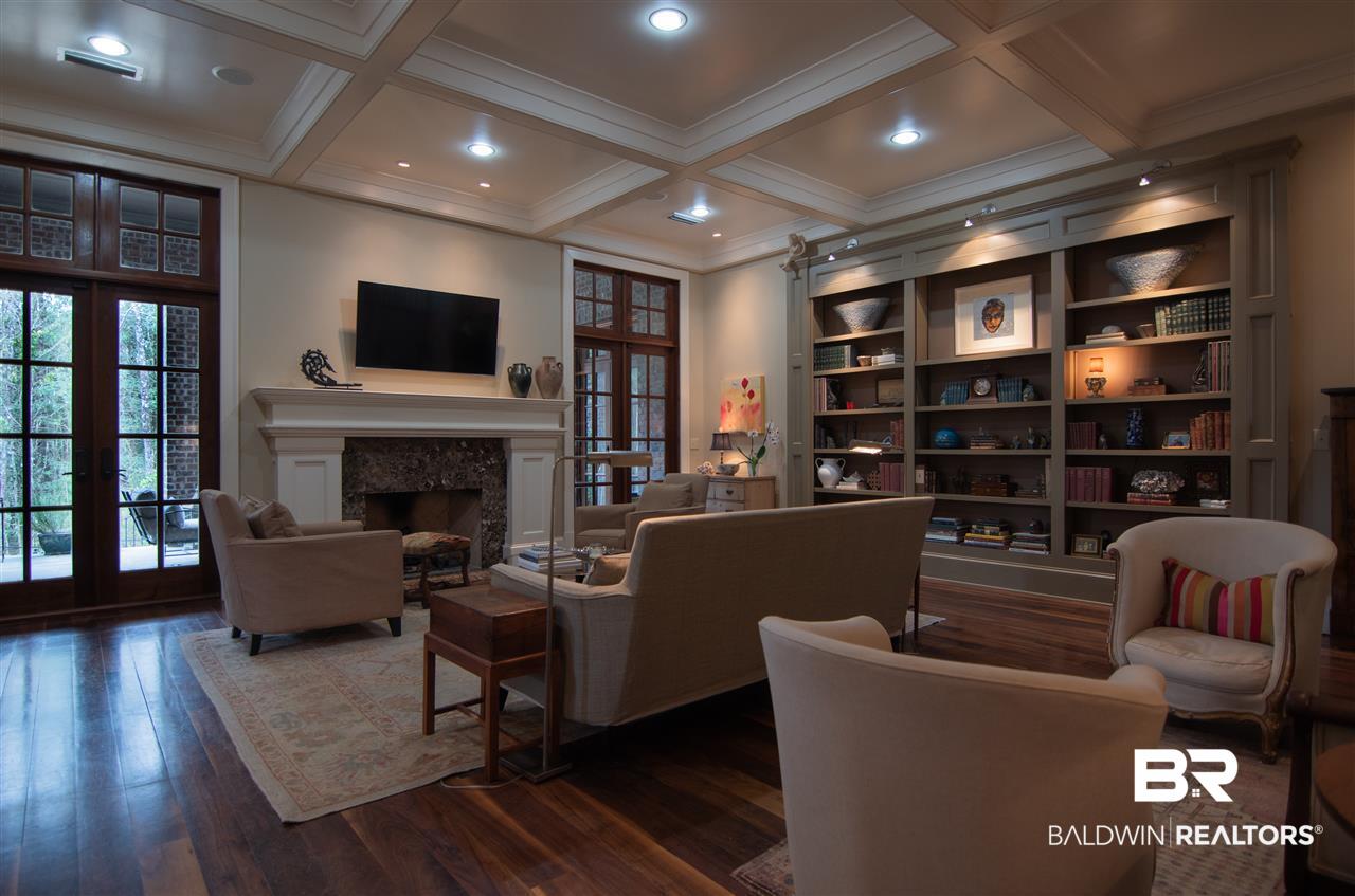 1131 Landing Road Daphne, AL 36526 - Photo 9 of 26 Living Room