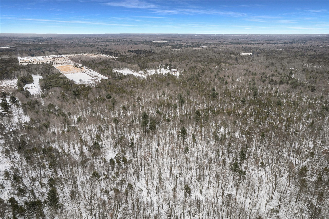 1 North Weber Road Muskegon, MI 49445 - Photo 4 of 11