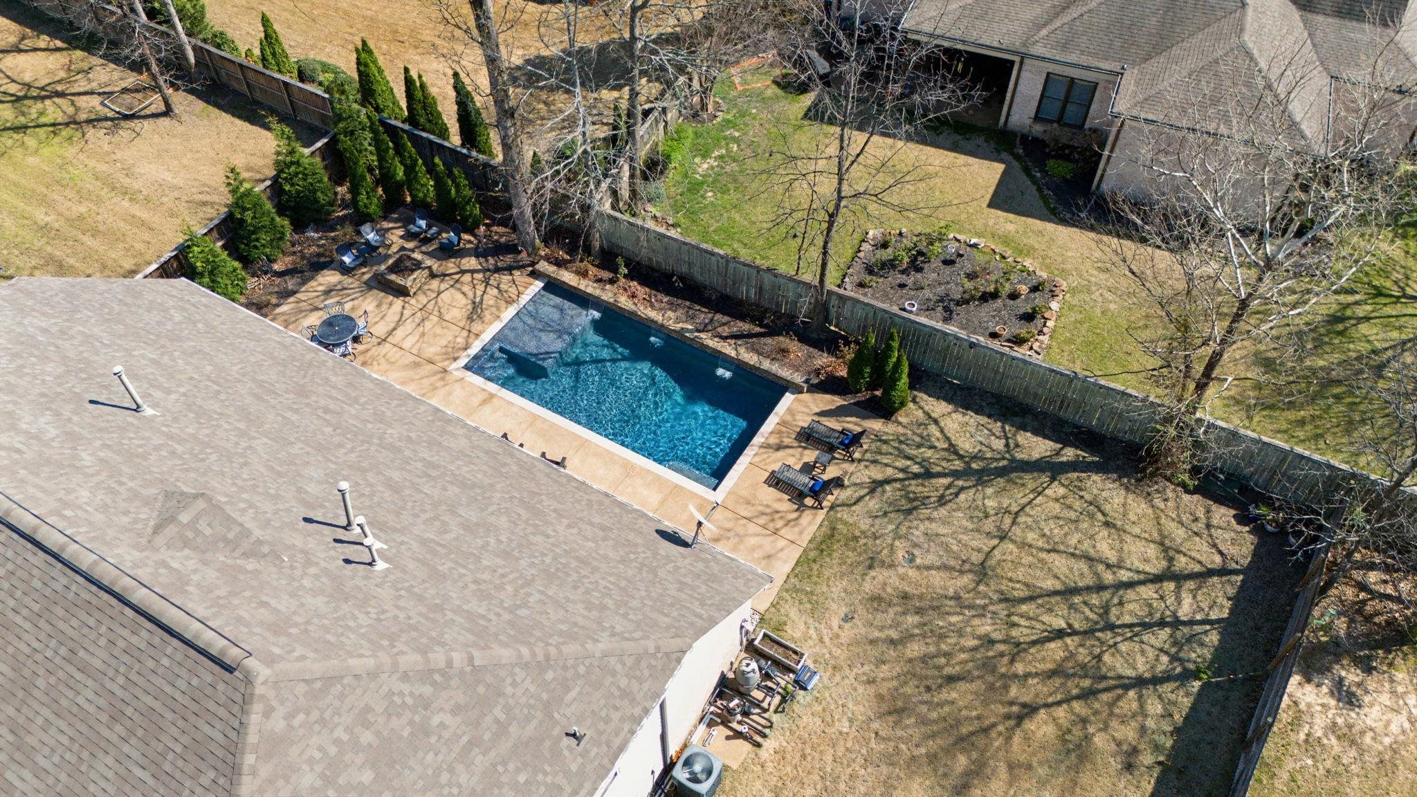 477 Fallen Timbers Cove Collierville, TN 38017 - Photo 39 of 40 a view of roof