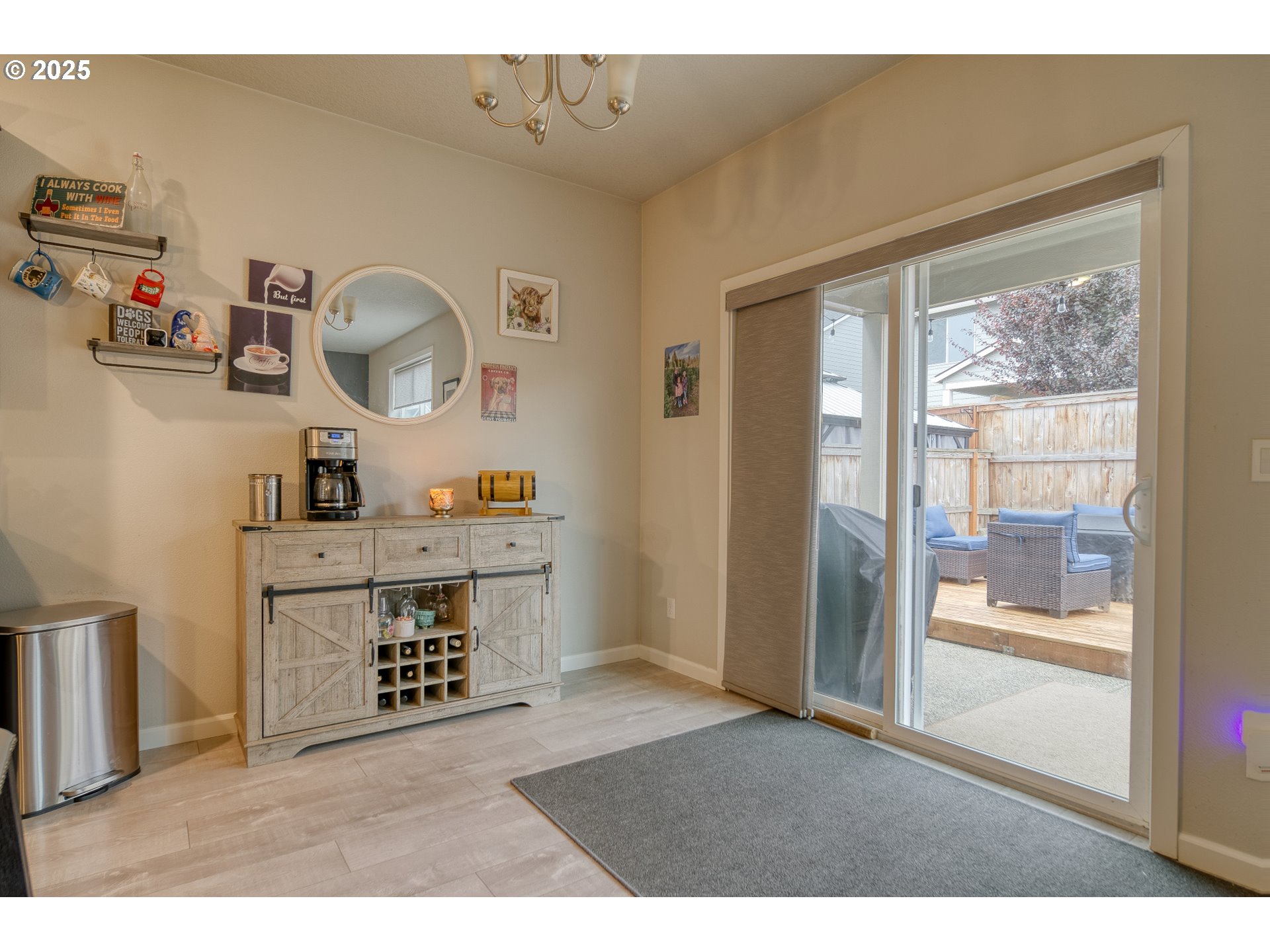 175 Kindre Street St. Helens, OR 97051 - Photo 11 of 22 a living room with furniture and a mirror